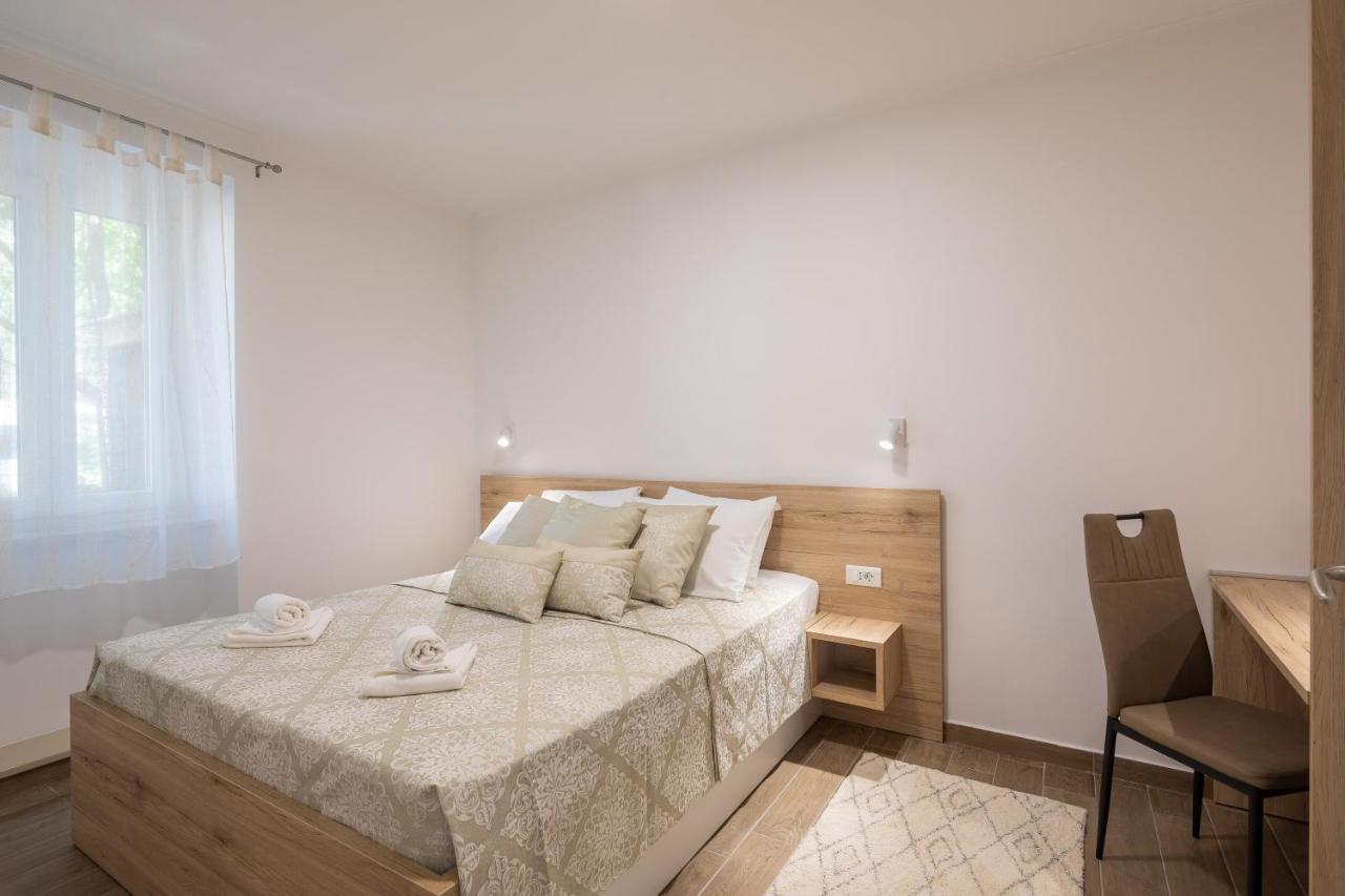 Direct Beach Apartments Jesenice  Dış mekan fotoğraf