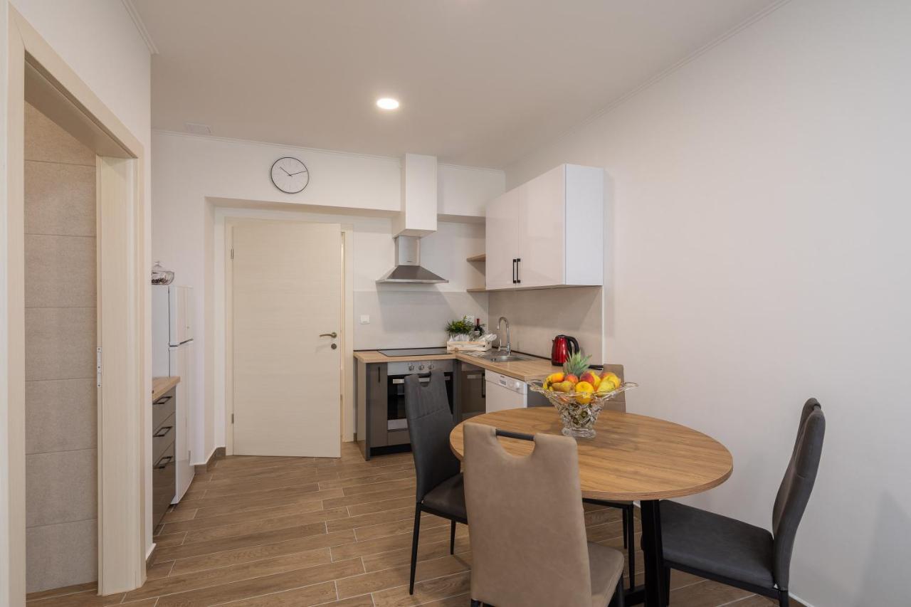 Direct Beach Apartments Jesenice  Dış mekan fotoğraf